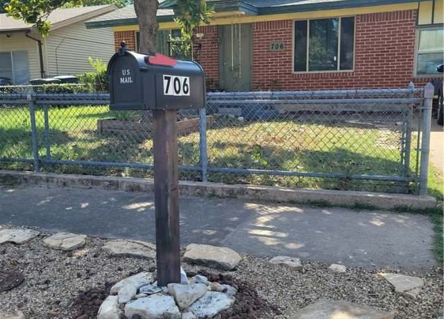 Property at 706 S 1st St, Copperas Cove, TX 76522, 3 beds, 2 baths
