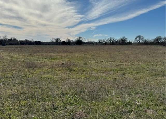 Property at 6617 Gander Slough Rd, Kingsbury, TX 78638