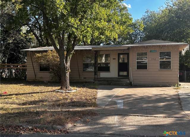 Property at 1702 Elkins Ave, Killeen, TX 76541, 3 beds, 2 baths