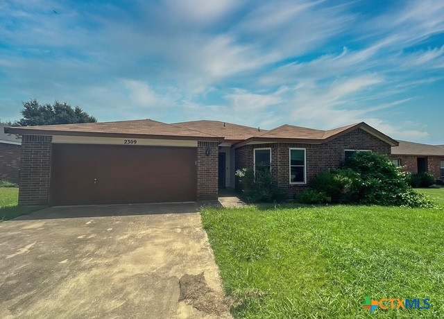 Property at 2309 Miller St, Belton, TX 76513, 4 beds, 2 baths
