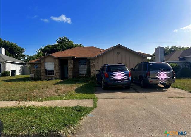 Property at 2405 Woodlands Dr, Killeen, TX 76549, 5 beds, 2 baths