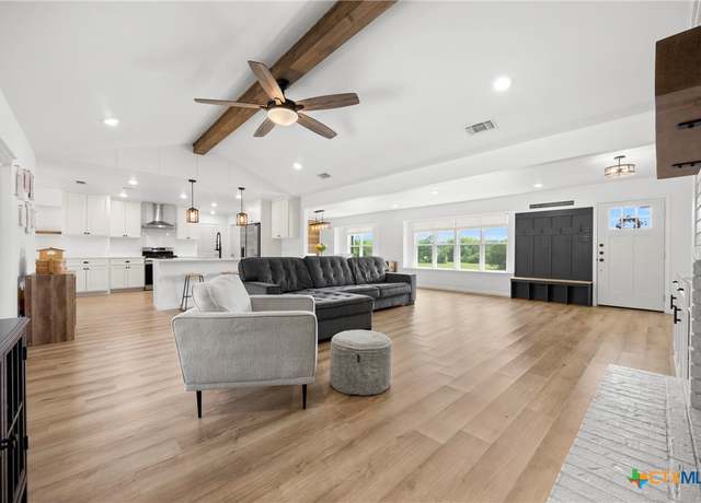 Property at 921 Indian Trl, Harker Heights, TX 76548, 4 beds, 3 baths