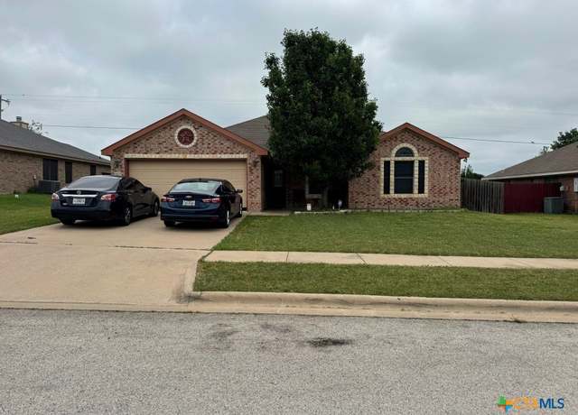 Property at 9604 Diana Dr, Killeen, TX 76542, 4 beds, 2 baths