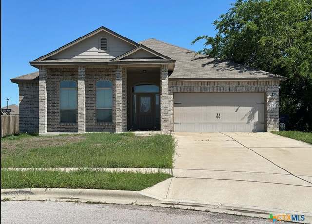 Property at 215 Danielle Dr, Killeen, TX 76542, 3 beds, 2.5 baths