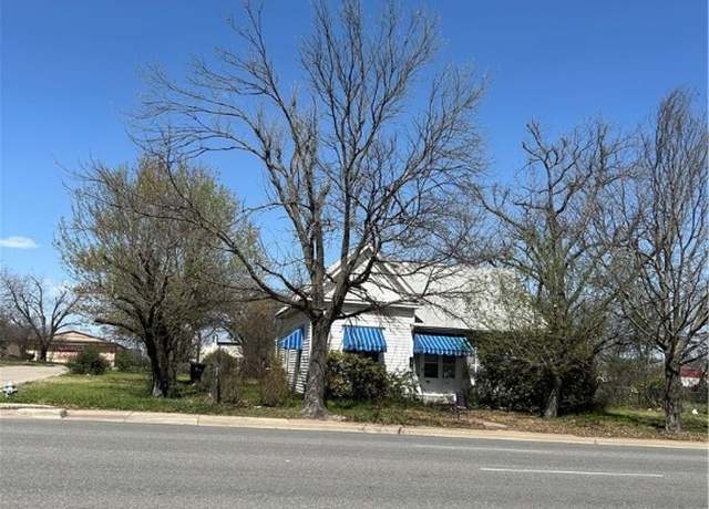 Property at 1314 W Central Ave, Temple, TX 76504, 2 beds, 1 bath