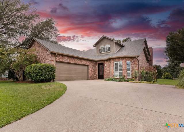 Property at 4512 Sunflower Ln, Temple, TX 76502, 3 beds, 3.5 baths