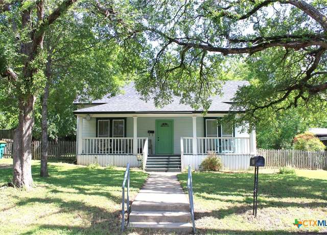 Property at 406 E 9th Ave, Belton, TX 76513, 1 bed, 1 bath