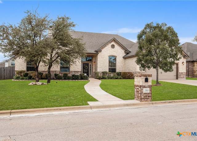 Property at 2560 Bluff Cir, Belton, TX 76513, 4 beds, 3.5 baths