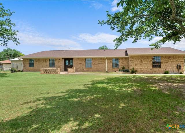 Property at 120 Mighty Oak Ln, Killeen, TX 76542, 4 beds, 2 baths