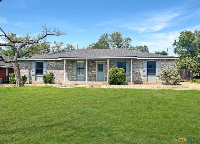 Property at 2 Commodore Dr, Belton, TX 76513, 3 beds, 2 baths