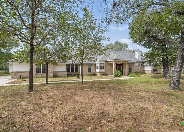 Property at 468 Rose Blossom Loop, La Vernia, TX 78121, 3 beds, 2.5 baths