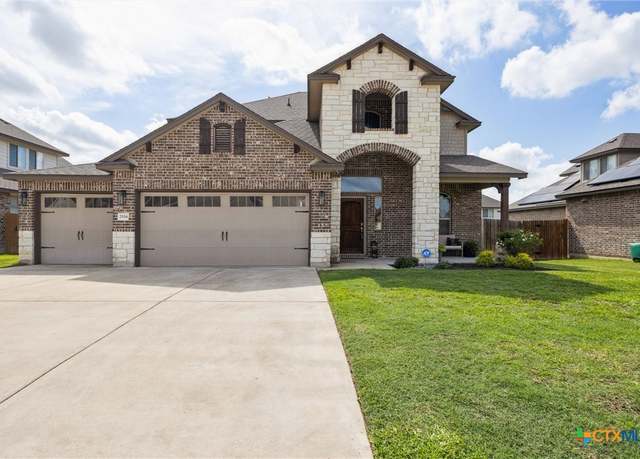 Property at 2516 Arno St, Harker Heights, TX 76548, 5 beds, 2.5 baths