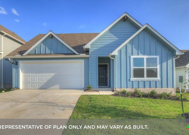 Property at 305 Las Lomas Dr, San Marcos, TX 78666, 4 beds, 2 baths