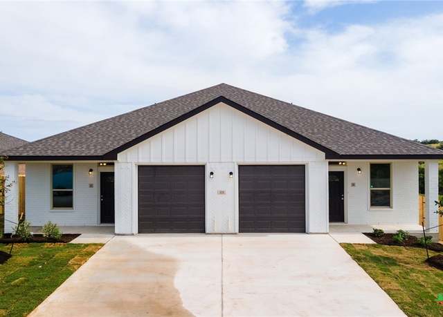 Property at 121 Leon Ln, Copperas Cove, TX 76522, 6 beds, 4 baths