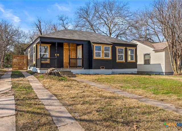 Property at 808 N 8th St, Temple, TX 76501, 3 beds, 1 bath
