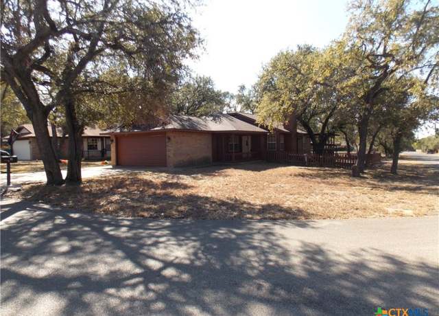Property at 2 Rawhide Cir, Belton, TX 76513, 3 beds, 2 baths