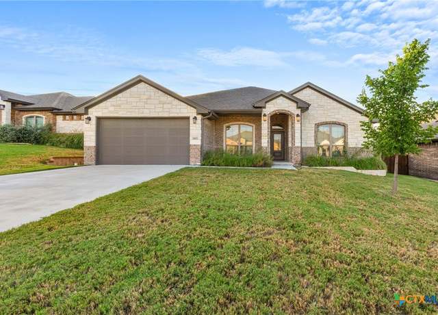 Property at 3408 Waggoner Dr, Belton, TX 76513, 4 beds, 2.5 baths