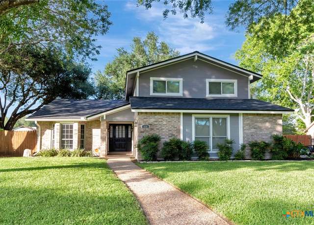 Property at 608 Chimney Rock Dr, Victoria, TX 77904, 4 beds, 3 baths