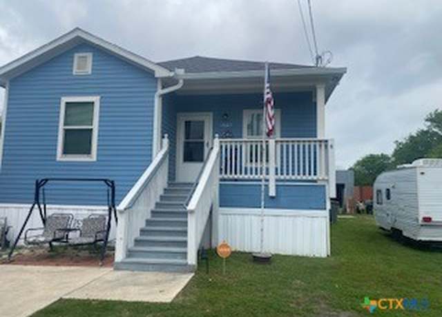 Property at 1507 Bottom St, Victoria, TX 77901, 2 beds, 2 baths