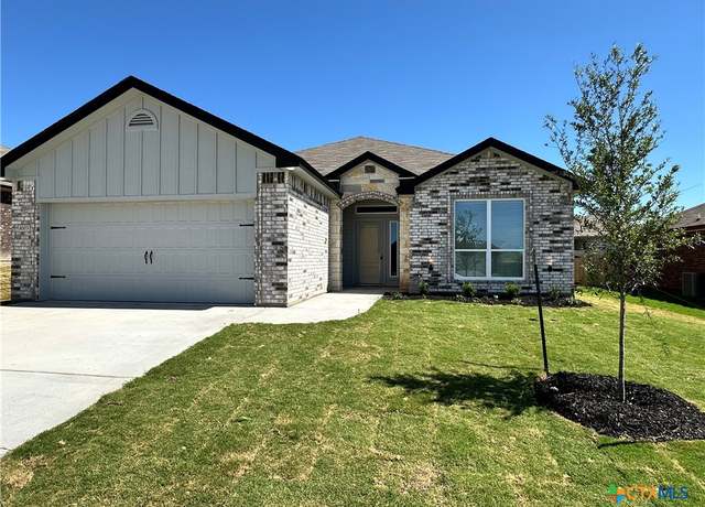 Property at 3003 Seeker St, Killeen, TX 76549, 3 beds, 2 baths