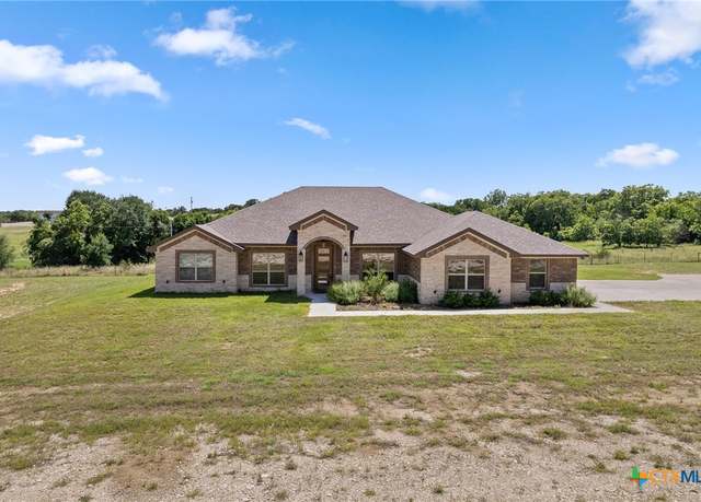 Property at 1947 N Highway 183, Lampasas, TX 76550, 4 beds, 3 baths