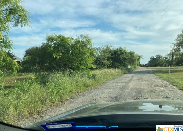 Property at 100 Bunny Run @ Garret Trail Rd, Maxwell, TX 78656