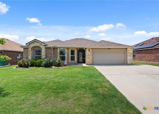 Property at 2112 Jefferson Ct, Belton, TX 76513, 4 beds, 2 baths