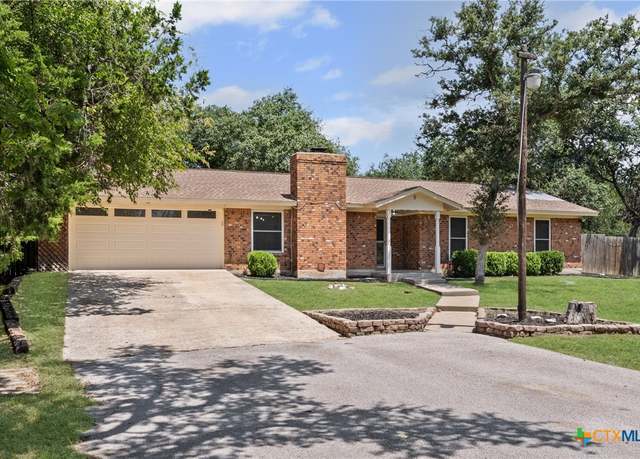 Property at 5 Catamaran Ln, Belton, TX 76513, 3 beds, 2 baths