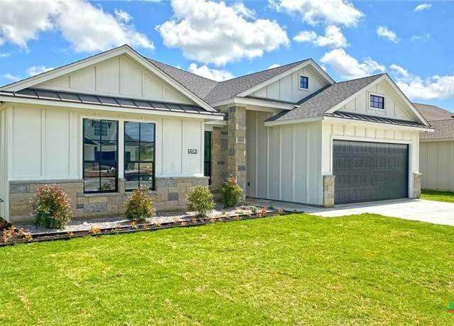 Property at 1462 Walker Place Blvd, Copperas Cove, TX 76522, 4 beds, 2 baths