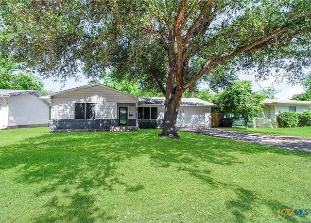 Property at 1902 S 41st St, Temple, TX 76504, 3 beds, 1.5 baths