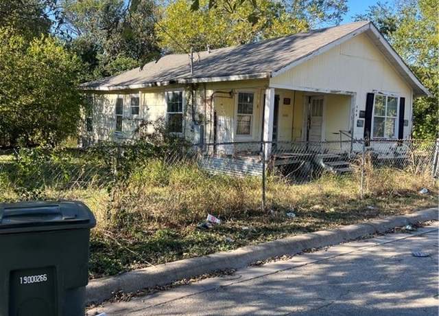 Property at 508 Henderson St, Temple, TX 76501, 3 beds, 2 baths
