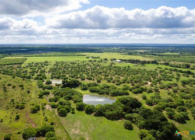 Property at 1450 Woelke Rd, Seguin, TX 78155