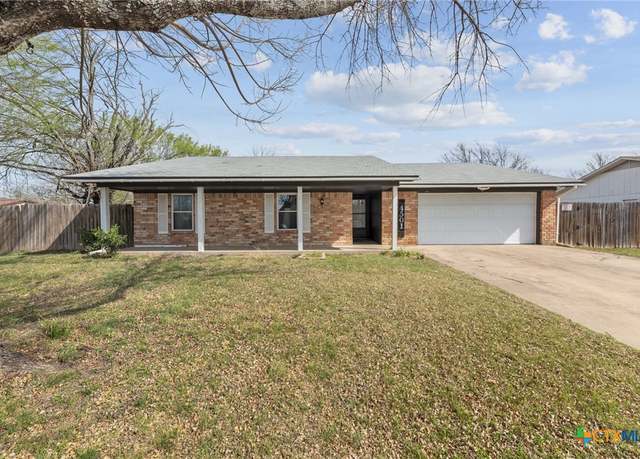Property at 4501 Mountain View Dr, Killeen, TX 76543, 4 beds, 2 baths