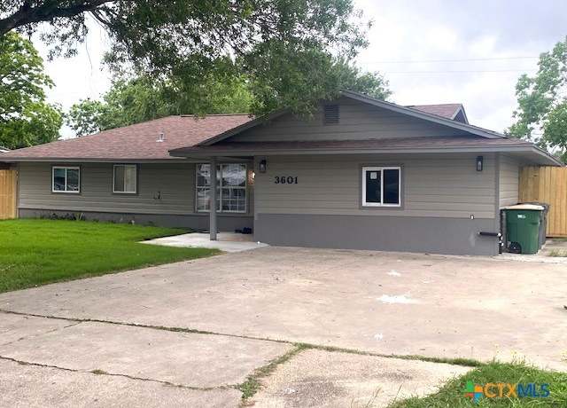 Property at 3601 Morningside St, Victoria, TX 77901, 4 beds, 2.5 baths