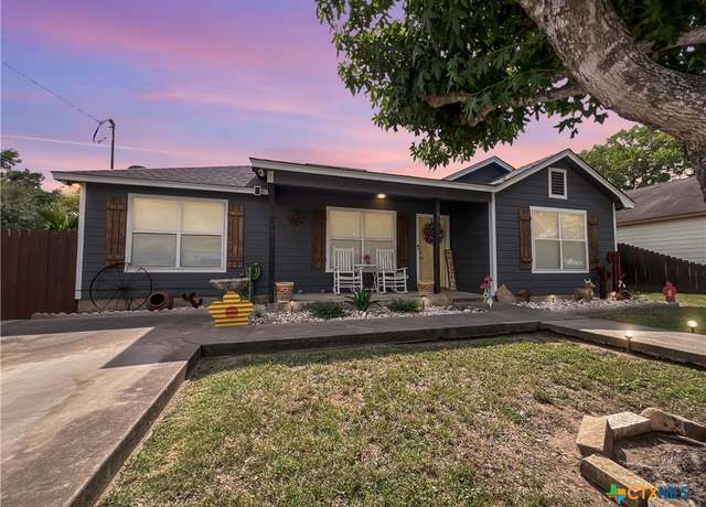 Property at 701 Clark St, Gonzales, TX 78629, 3 beds, 2 baths