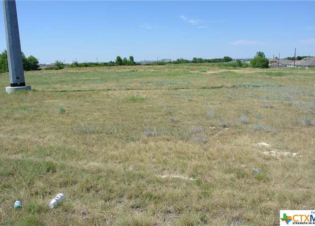 Property at 402 W Elms Rd, Killeen, TX 76542