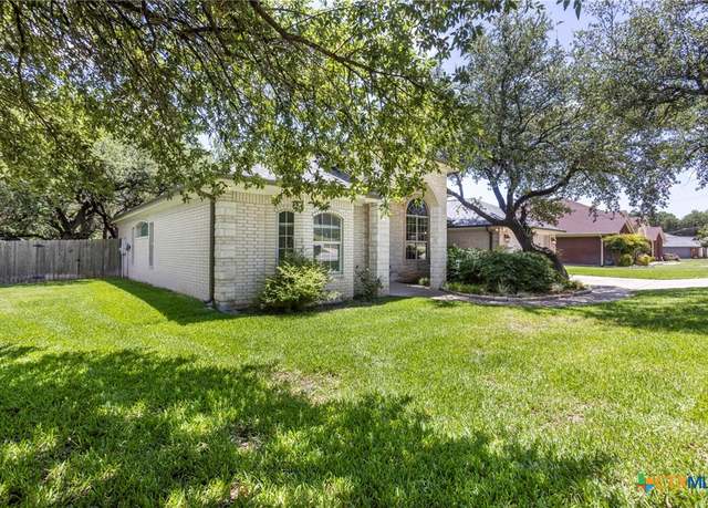 Property at 402 Prospector Trl, Harker Heights, TX 76548, 4 beds, 3.5 baths