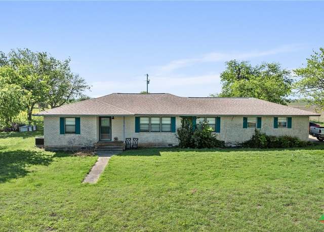 Property at 1245 Hackberry Rd, Salado, TX 76571, 2 beds, 2 baths