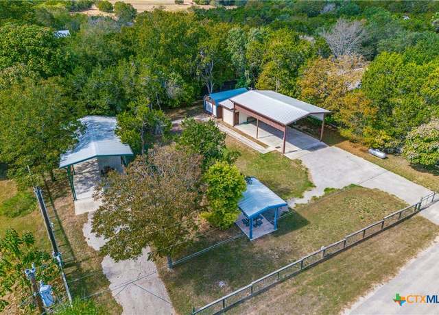 Property at 105-107 Wagonwheel Cir, Wimberley, TX 78676