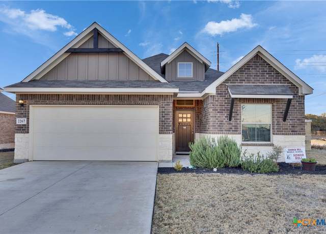Property at 2267 Meadow Way, New Braunfels, TX 78132, 4 beds, 2.5 baths