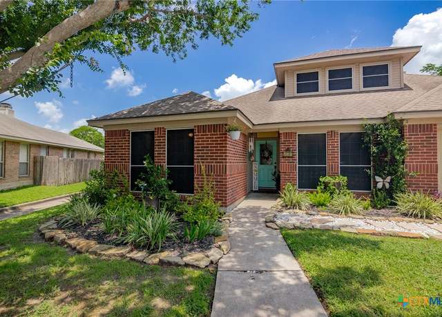 Property at 503 Ashland Crk, Victoria, TX 77901, 3 beds, 2 baths