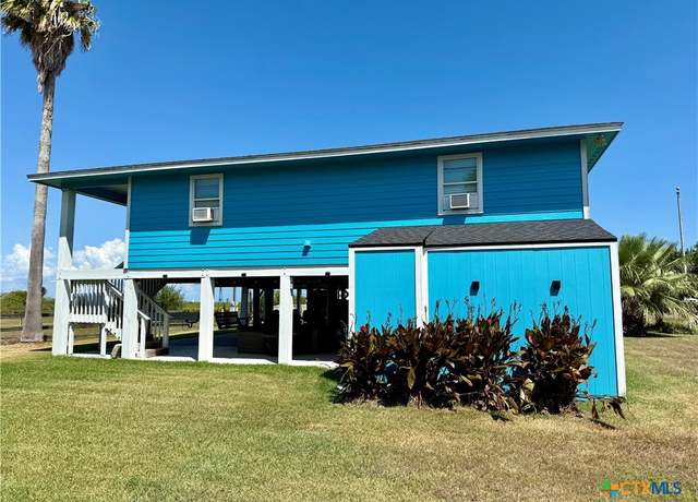 Property at 38 Chumley, Port Lavaca, TX 77979, 4 beds, 2.5 baths