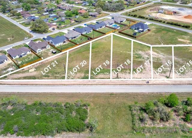 Property at 314 Warehouse Rd, Victoria, TX 77905