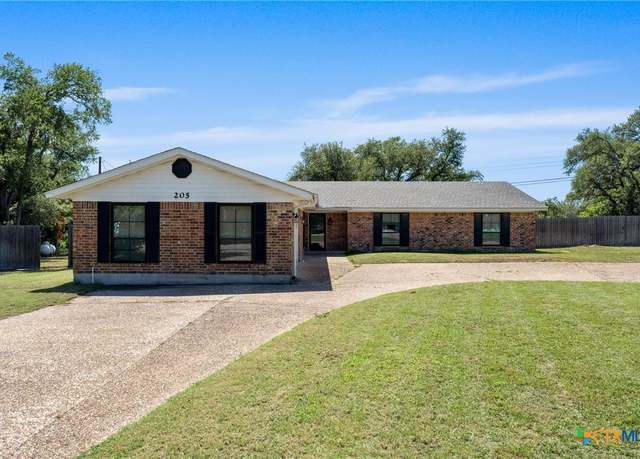 Property at 205 Timberline, Temple, TX 76502, 3 beds, 3 baths