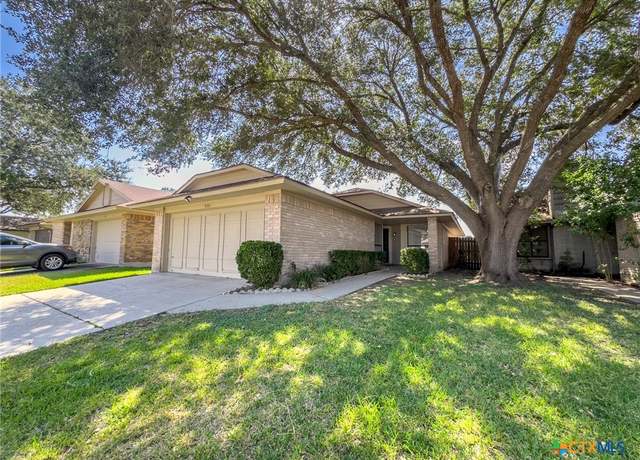 Property at 115 Mandarin Dr, Victoria, TX 77901, 3 beds, 2 baths