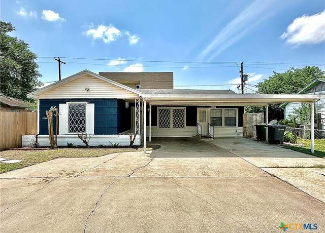 Property at 3301 Cypress St, Victoria, TX 77901, 3 beds, 2 baths