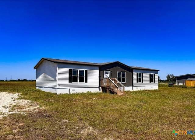 Property at 997 Barton Ln, Gatesville, TX 76528, 3 beds, 2 baths