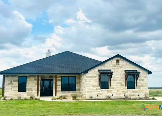 Property at 18045 Round Hall Rd, Holland, TX 76534, 4 beds, 2.5 baths