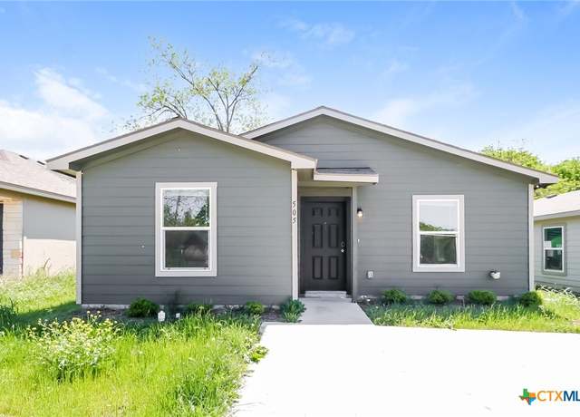 Property at 505 S 16th St, Temple, TX 76501, 3 beds, 2 baths