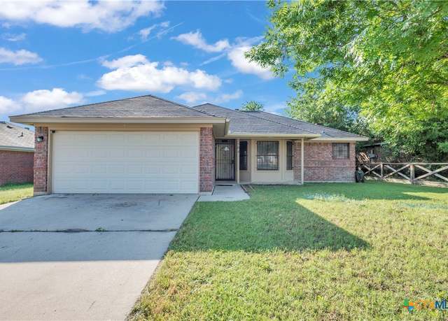 Property at 2504 Pixton Dr, Killeen, TX 76543, 3 beds, 2 baths